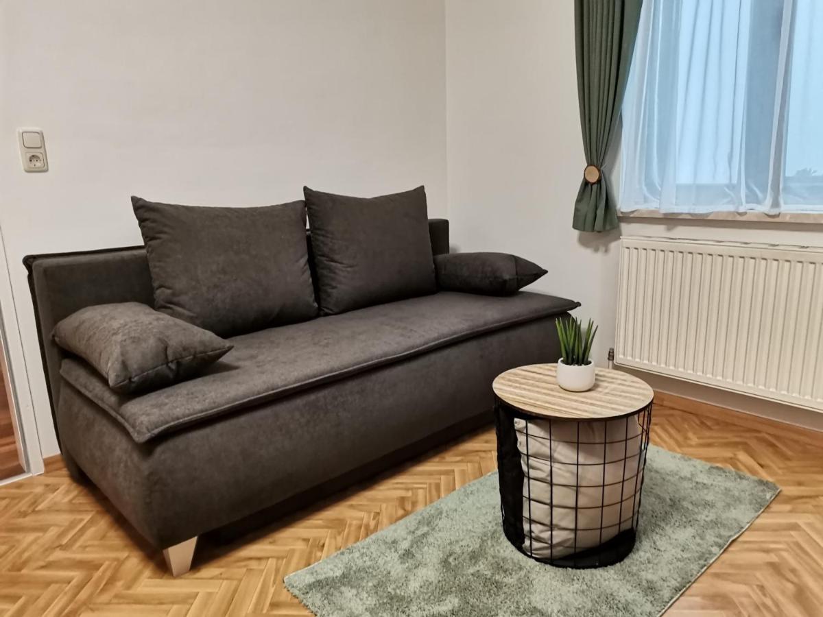 Appartment Weinbau Muellner Neusiedl am See Buitenkant foto
