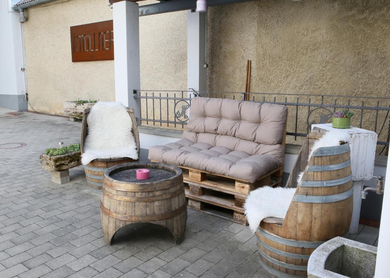 Appartment Weinbau Muellner Neusiedl am See Buitenkant foto