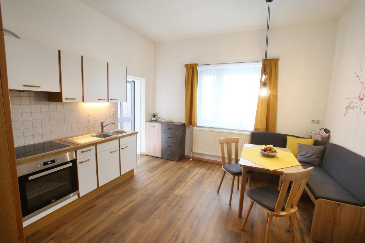 Appartment Weinbau Muellner Neusiedl am See Buitenkant foto